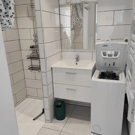 F3 Meublés Proche Du Circuit Automobile International Et Du Karting De Juvaincourt *