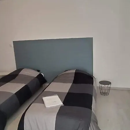 F3 Meublés Proche Du Circuit Automobile International Et Du Karting De Juvaincourt Domvallier